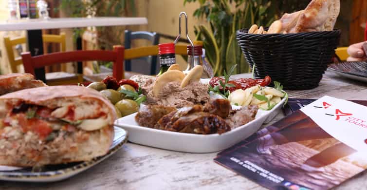 La Valette : street food et culture, à pied